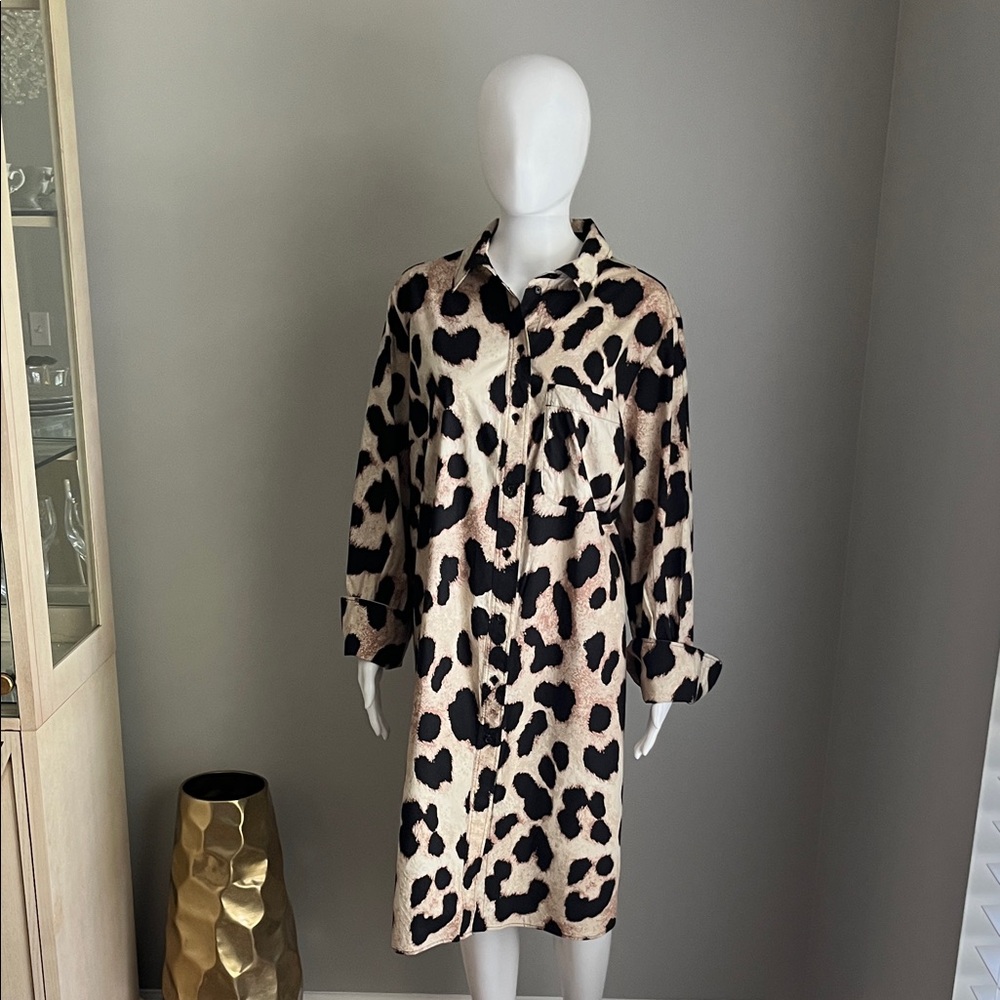 H&M Leopard Print Long Shirt Dress Size L - Picture 2 of 11